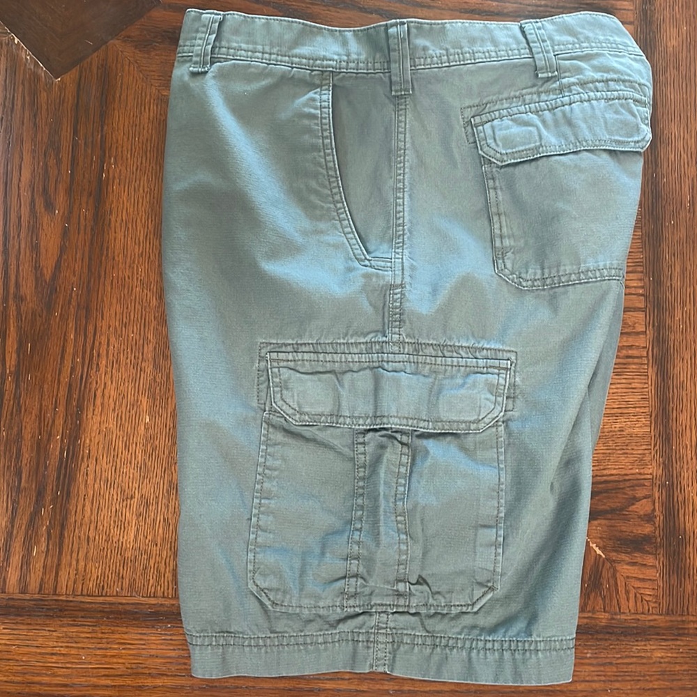 Eddie Bauer Cargo Mens Shorts Size 38
